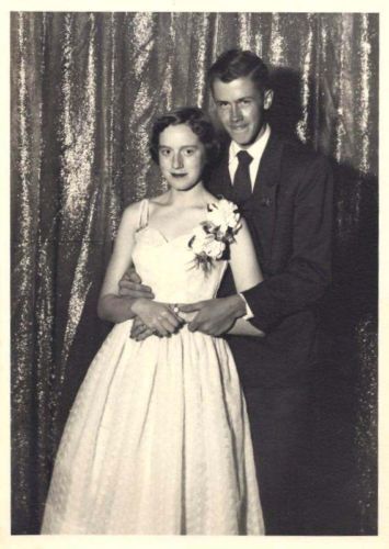 1953 Prom Couple photo booth image. Featuring a 1950s evening gown on our lovely lady. 