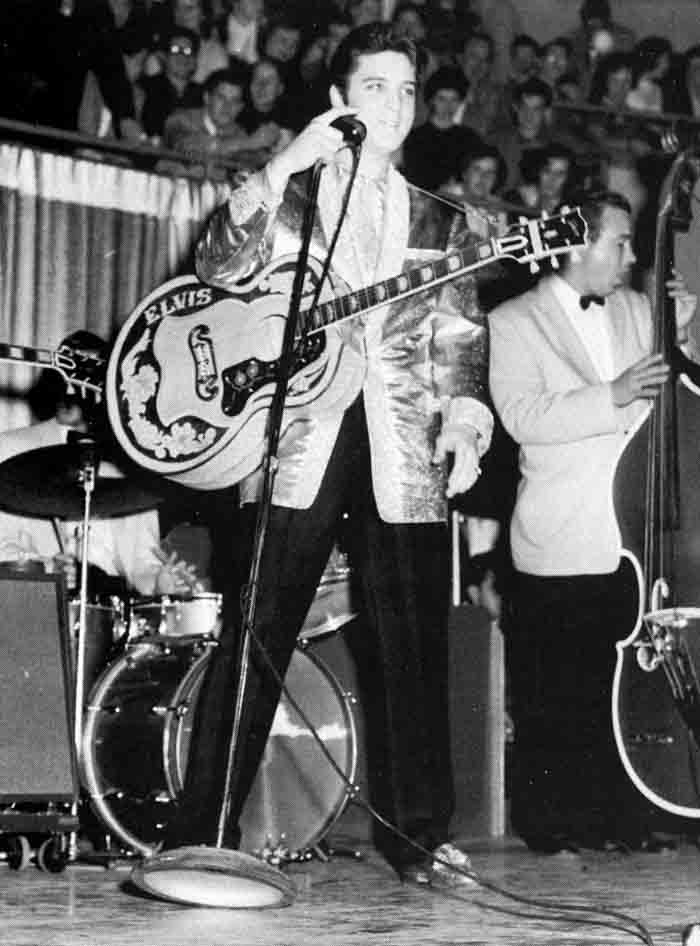 1950s vintage photo of Elvis Presley in 1957 playing at Toronto's Maple Leaf Gardens