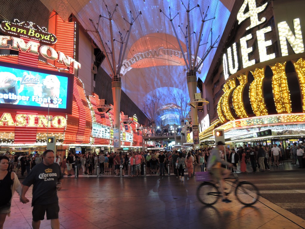 VLV 18 2015 Fremont St. picture. 