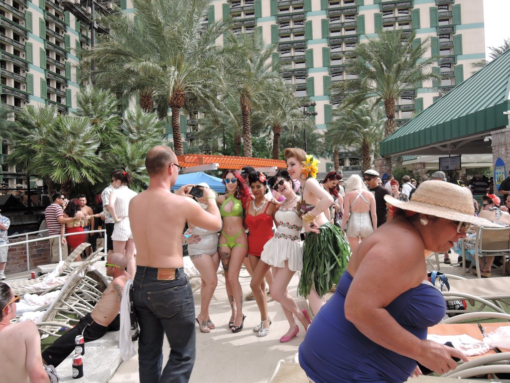 VLV 18 Pool Party Sunday 2015