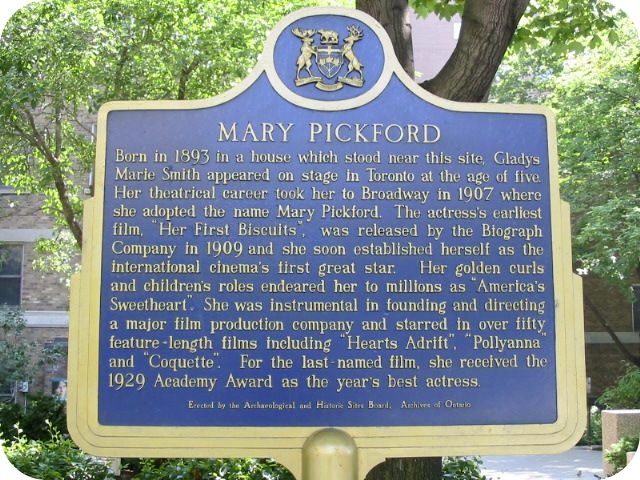 Mary Pickford Toronto Plaque and Statue