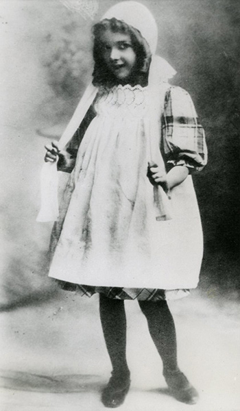 Vintage Photo of Mary Pickford as a Child in 1902