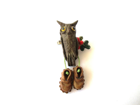 1960s vintage owl hat pin