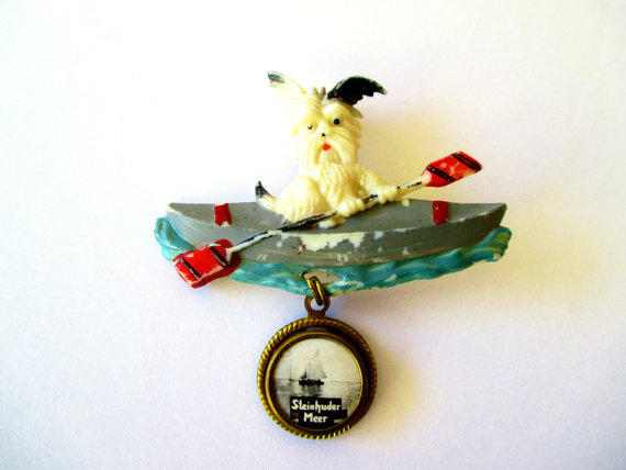 Dog in Canoe Germany Nautical Travel Souvenir Pinback Hat Pins Collectible Brooch Hatpins