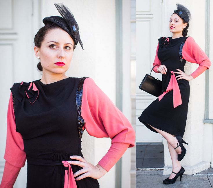 1940s Fashion: 1940s Vintage Rayon Black & Pink Colour Block Dress