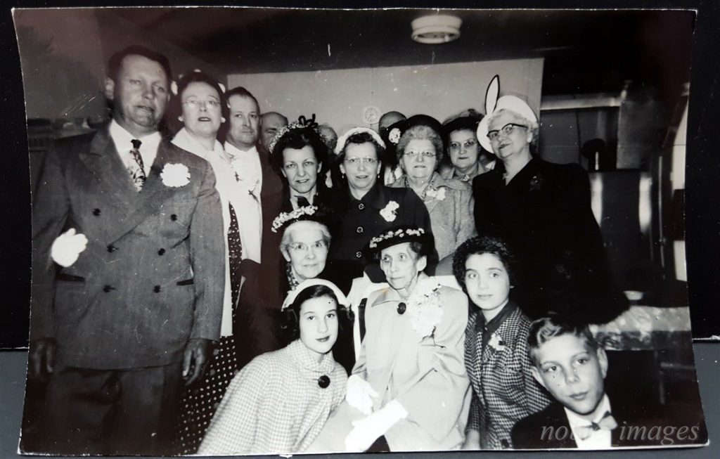 1940s family photo with grandma vintage image