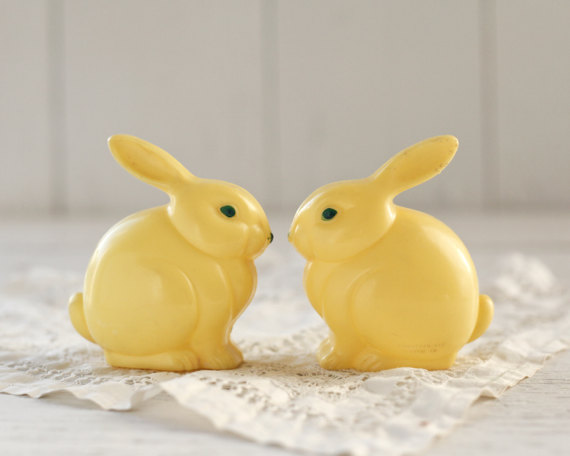 vintage 1950s plastic easter bunnies