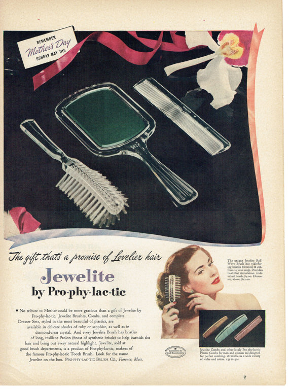 1940s Vintage Ad: 1947 Jewelite by Prophylactic Brushes and Combs Mothers Day Advertisement -Vintage Mothers Day Ad. 