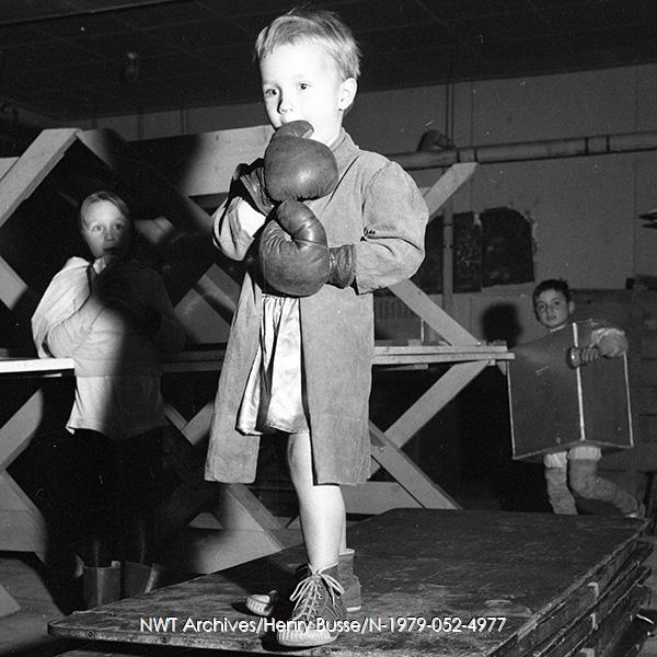 1950s little boy as a boxer halloween costume. 1950s vintage photo. 