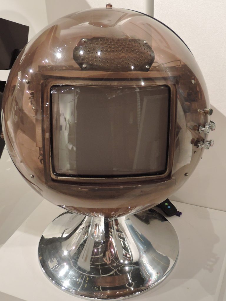 Space Age vintage televison at Musuem of Television