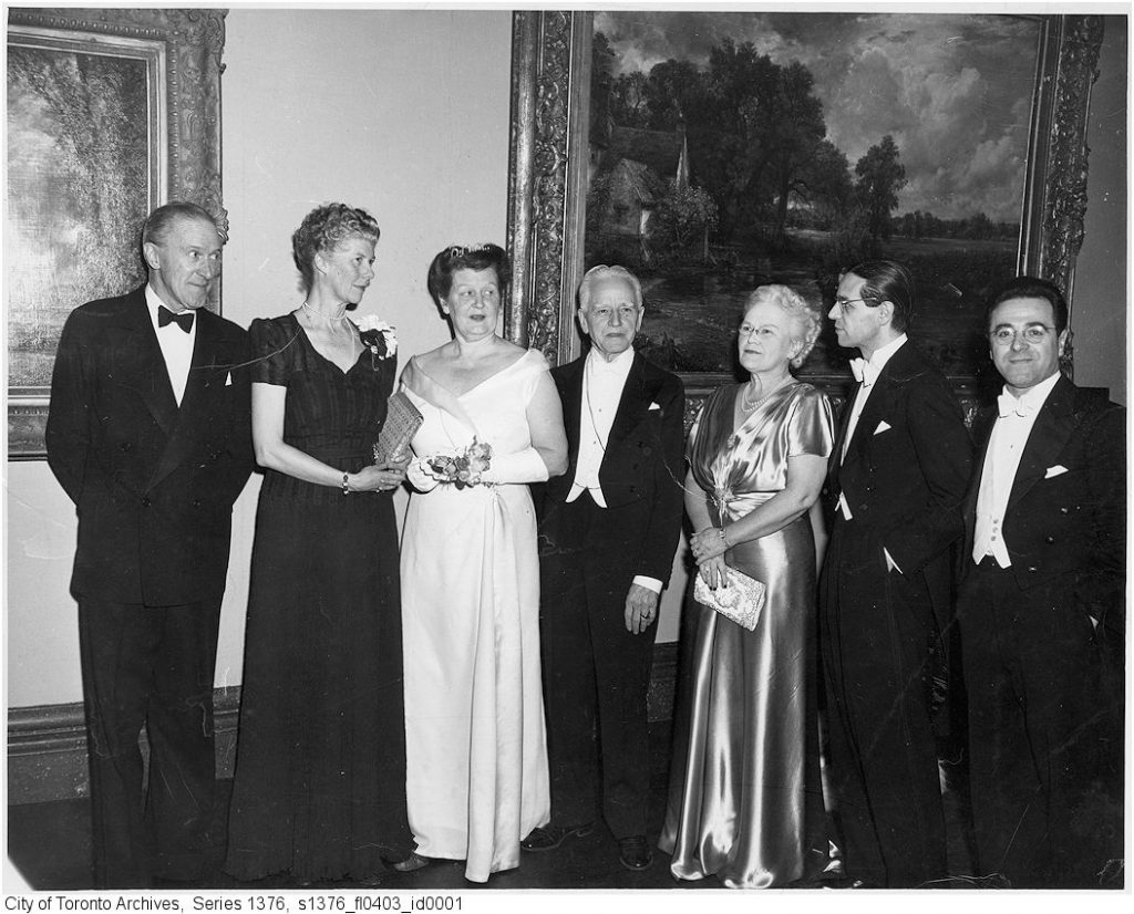 1940s vintage photo of the Toronto Symphony Women's Committee Group Photo in 1945 