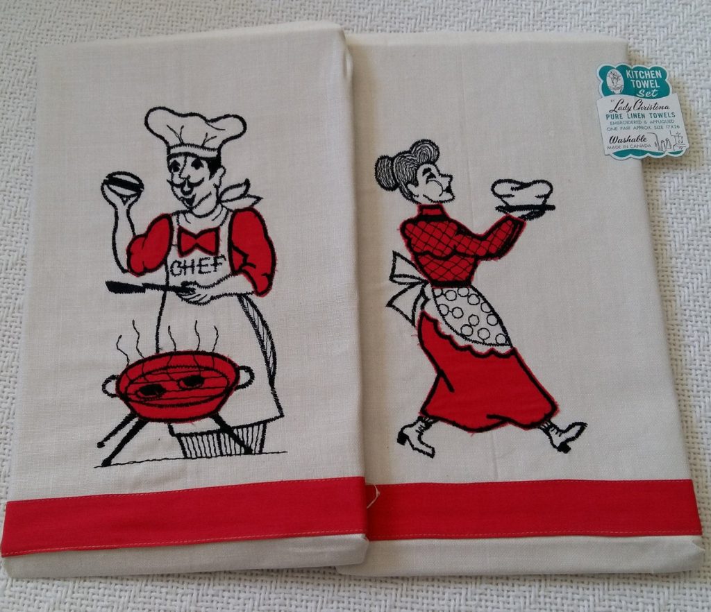 Vintage 1950's Mid-Century Kitsch Linen Kitchen Tea Towels