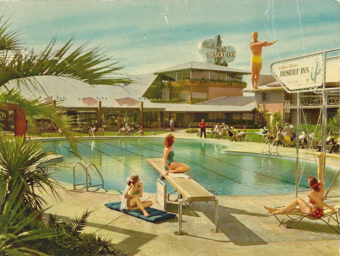 1950s Postcard of Wilbur Clark's Desert Inn Motel vintage postcard