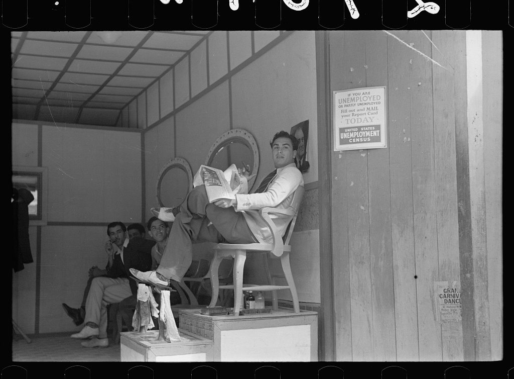 1930's Vintage Photo of Loungers / men in a barbershop, Key West, Florida 1938