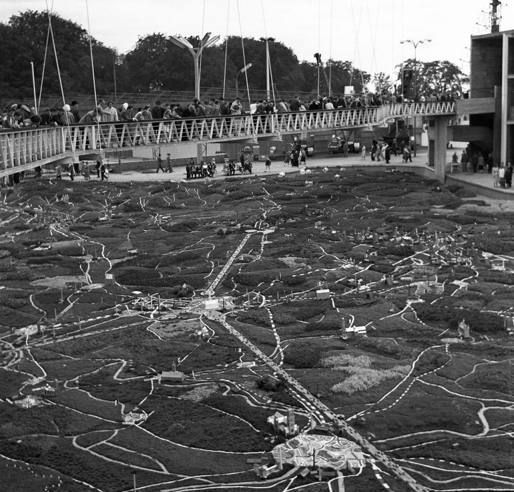 Expo 58 Brussels Belgium Vintage Photo