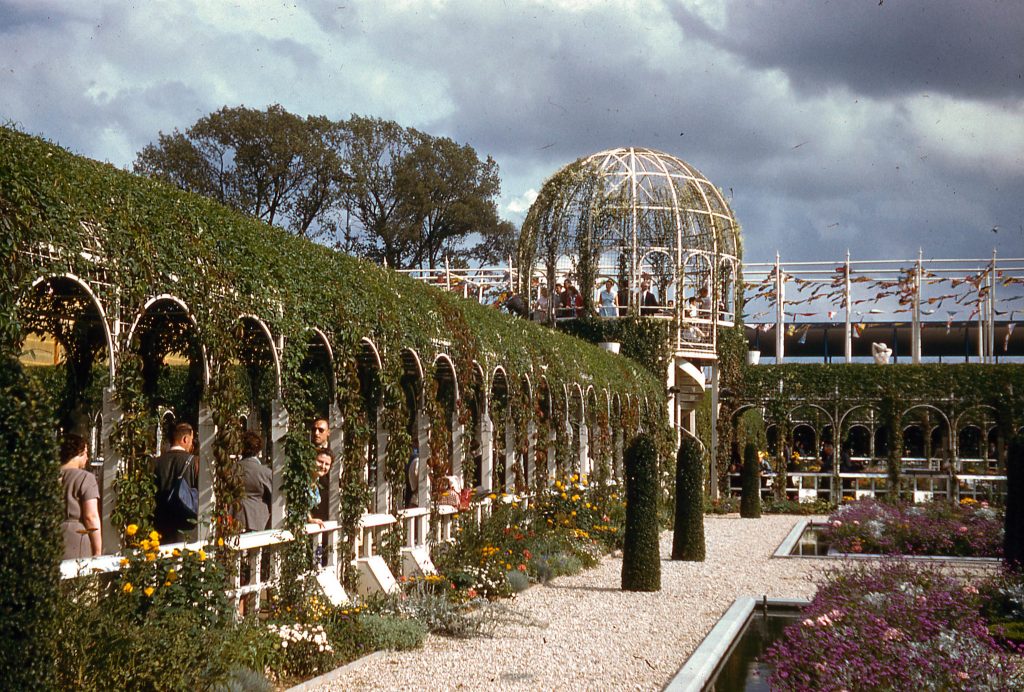 Garden in the Brussels 1958 Worlds Fair Colour Photo