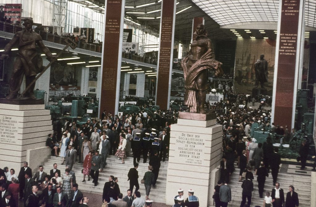 USSR Pavilion during the Brussel 1958 worlds expo