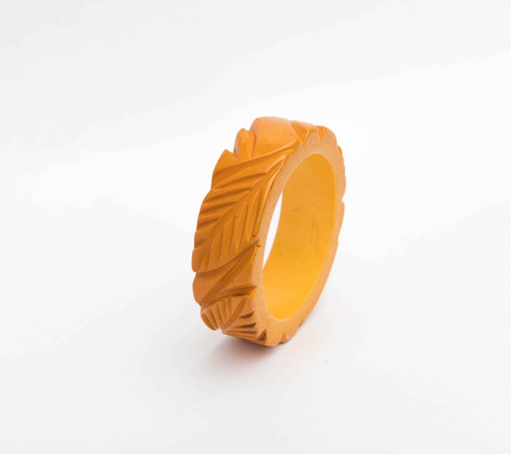 Deeply Carved Floral Leaf Motif Heavy Butterscotch Yellow Bakelite Bangle 1930s.