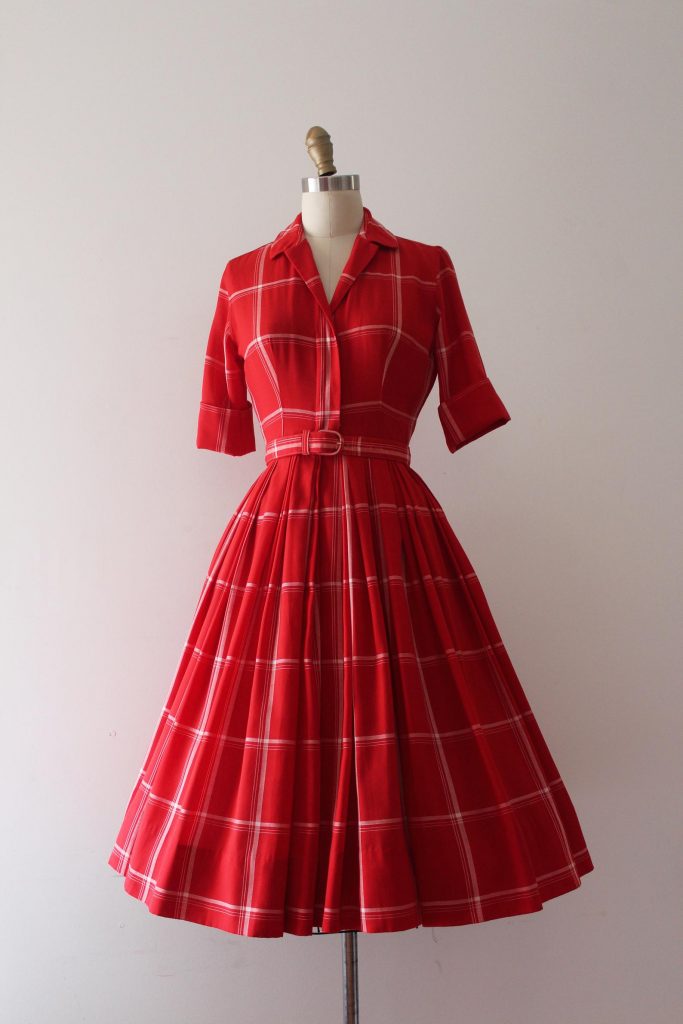 Gorgeous red cotton shirtwaist dress from the 1950s. 