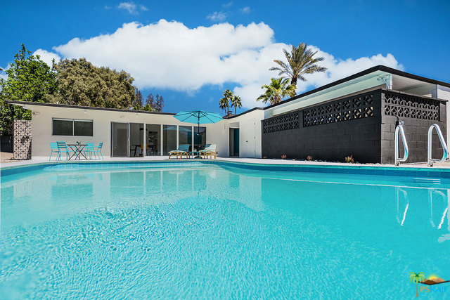 1959 mid-century modern Meiselman-built home, Racquet Club East Palm Springs. 