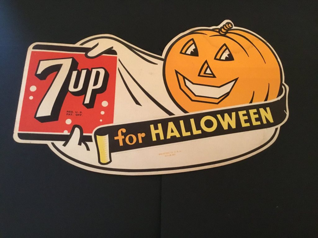 1950s Vintage Halloween Advertisement for 7up. Fun Vintage Halloween Art / Illustration.