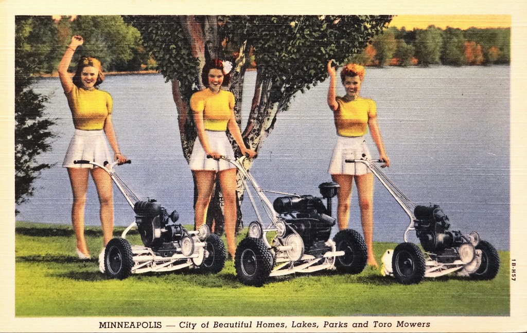 City of Beautiful Homes, Lakes, Parks and Toro Mowers. Linen Advertising Postcard 1B-H57, (1940s)