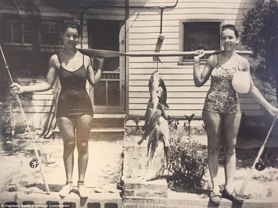 1940s / 1950s Vintage Photo of 2 Black Women with the fish they caught in their swimsuits at Highland Beach in Maryland. 