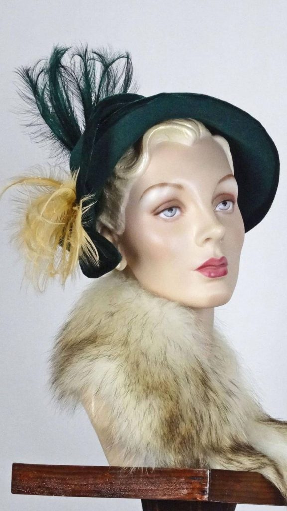 1940s Fashion: A 1940s Hat Dark Green Felt Bonnet Velvet n Feather Trim