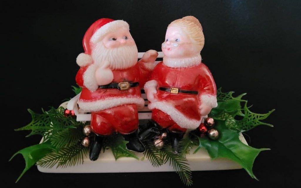 1950s Vintage Christmas Mr & Mrs Clause Plastic .