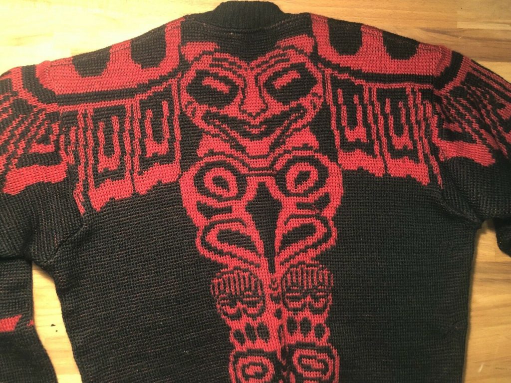 1940’S “JANTZEN” TOTEM POLE DESIGN. Men's 1940s Sweater. 1940s Winter fashion. 