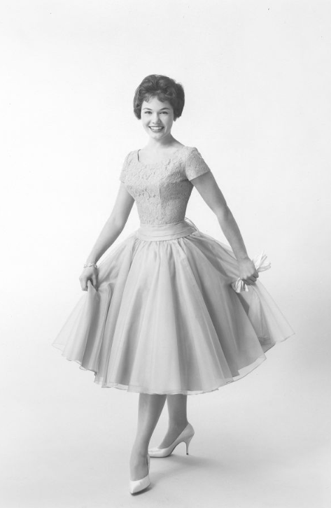 Nancy Anne Fleming, Miss America 1961, in Ban-Lon lace short formal gown by Emma Domb