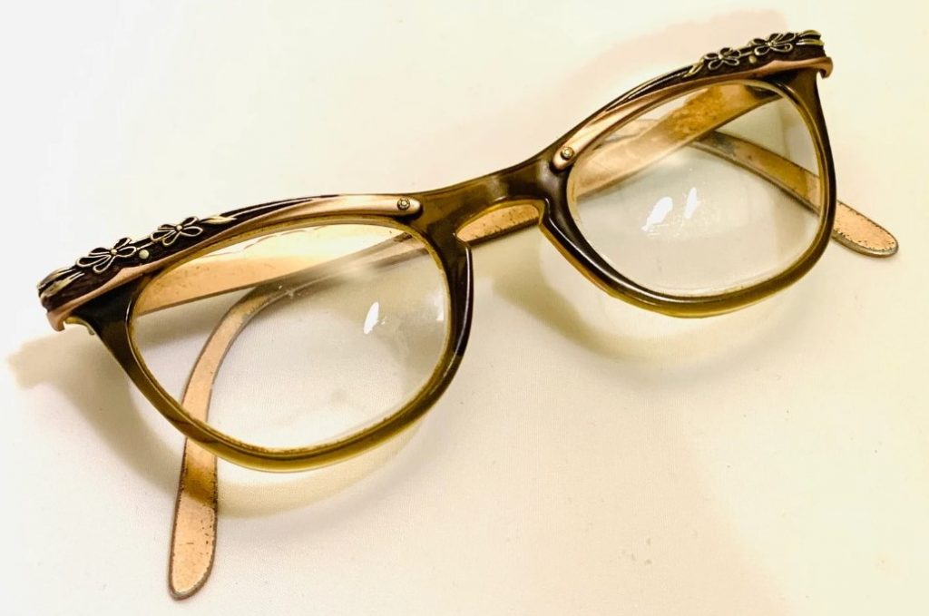 Vintage 1950s Aluminum Rose Gold Cat Eye Glasses