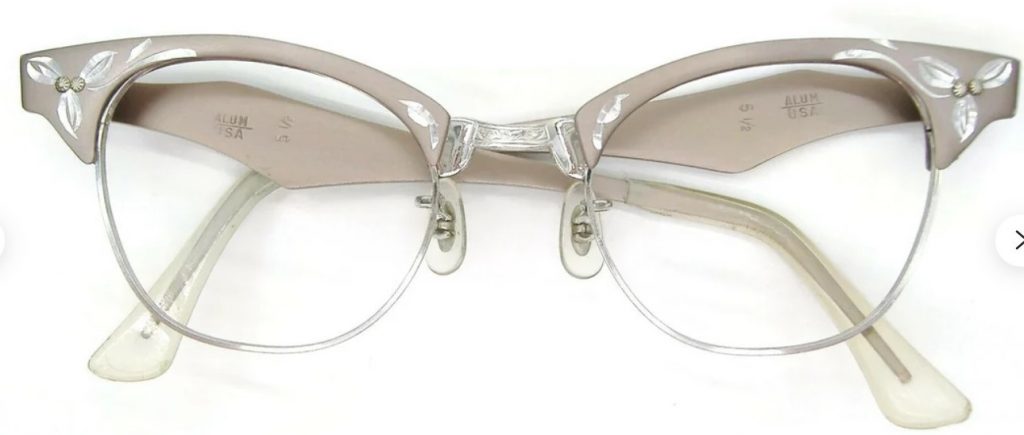 Woman's 1950s / 1960s beautifully etched cat eye eyeglasses frame