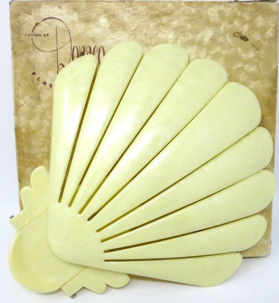 Vintage Donaco Yellow Stocking Shell Dryer Plastic Wall Hanging for Nylons