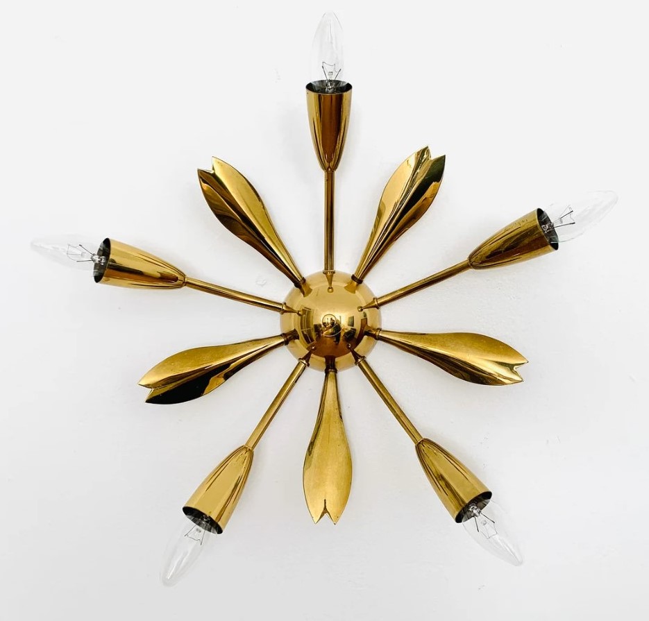 1950s vintage ceiling lamp with a starburst atomic design made in Italy. Stunning MCM / Mid Century Modern design. 