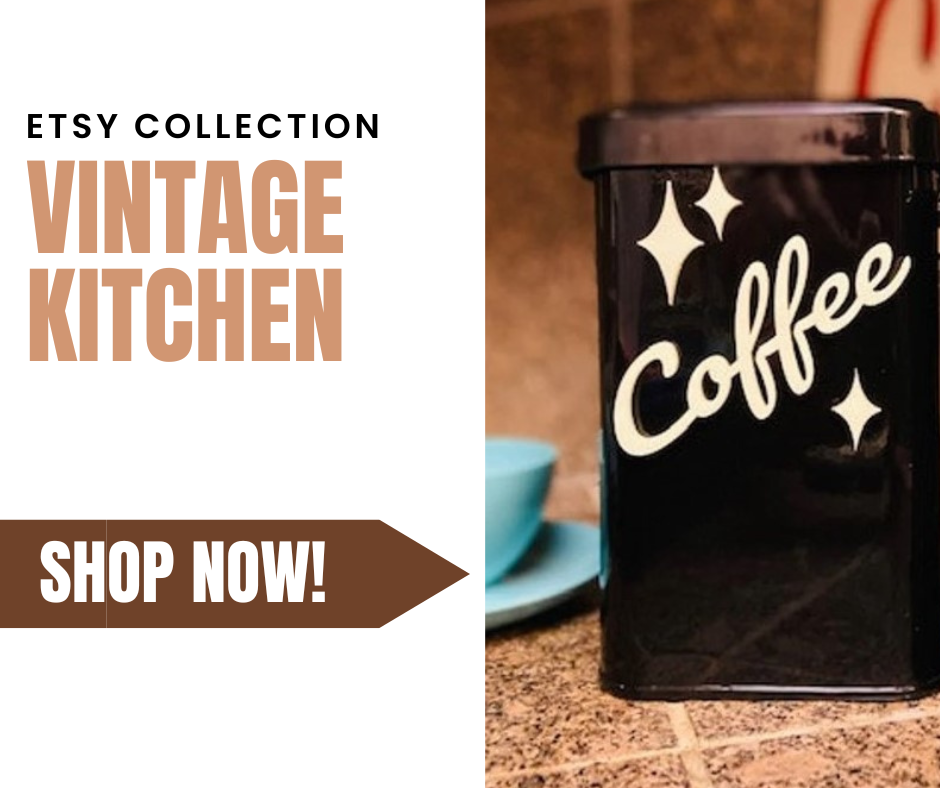 Shop Vintage kitchen items from the 1920s-1960s on Etsy via the Vintage Inn Blog Affiliate 