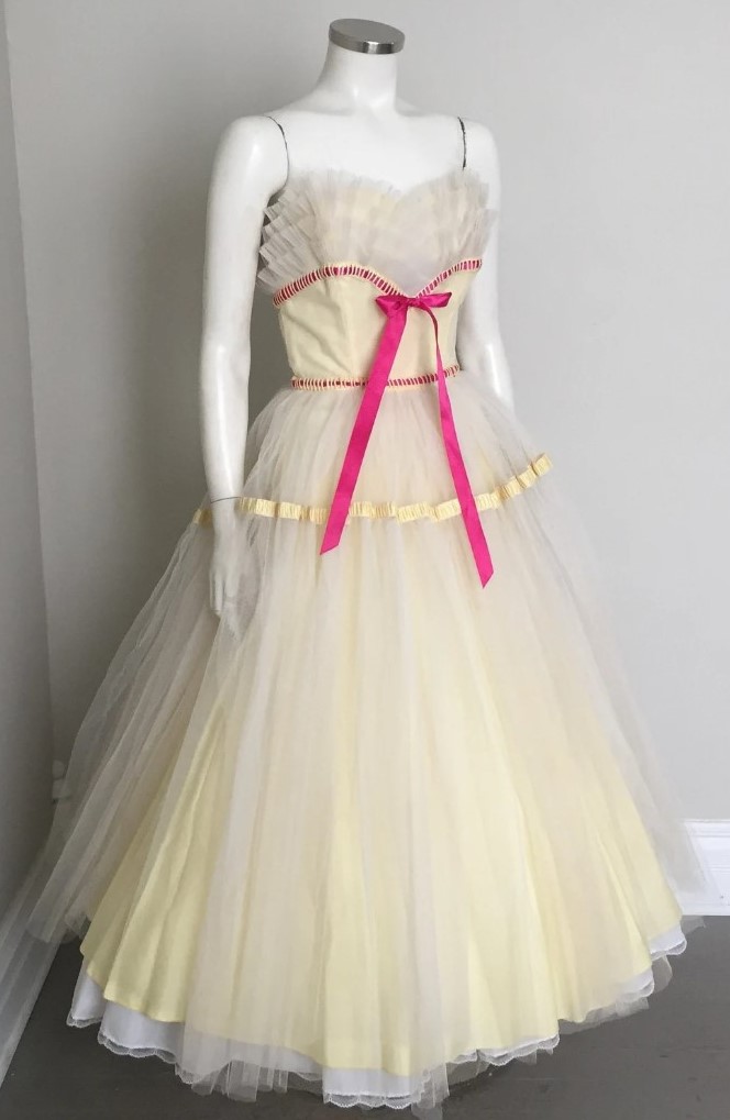 1950s Fashion: Vintage 1950s Pastel Yellow Emma Domb Bustier Evening Gown Fit and Flare Party Dress 