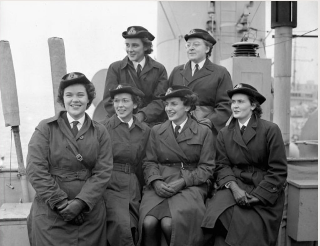 1940s Vintage Photo: Signal officers of the Women's Royal Canadian Naval Service (W.R.C.N.S.), Halifax, Nova Scotia, Canada, October 1943.