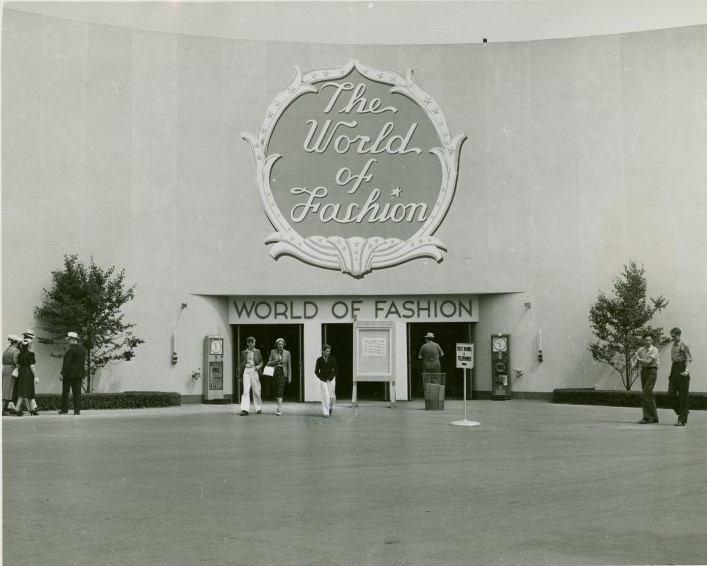 1940s vintage photo of the 'The World of Fashion' exhibit at the New York World's Fair in 1940. 