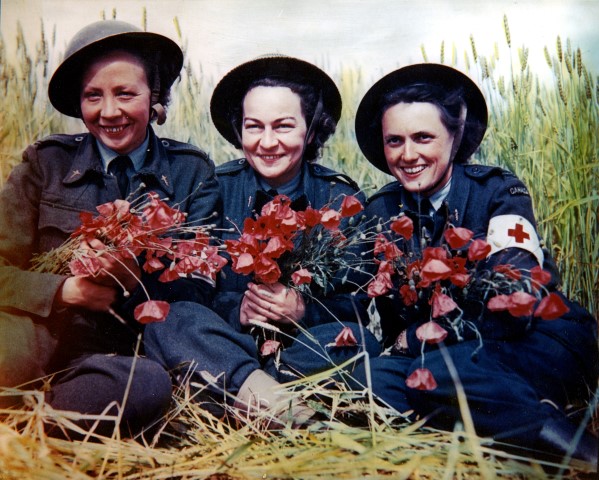 1940s vintage photo of Canadian Nurses posing with poppies during WW2