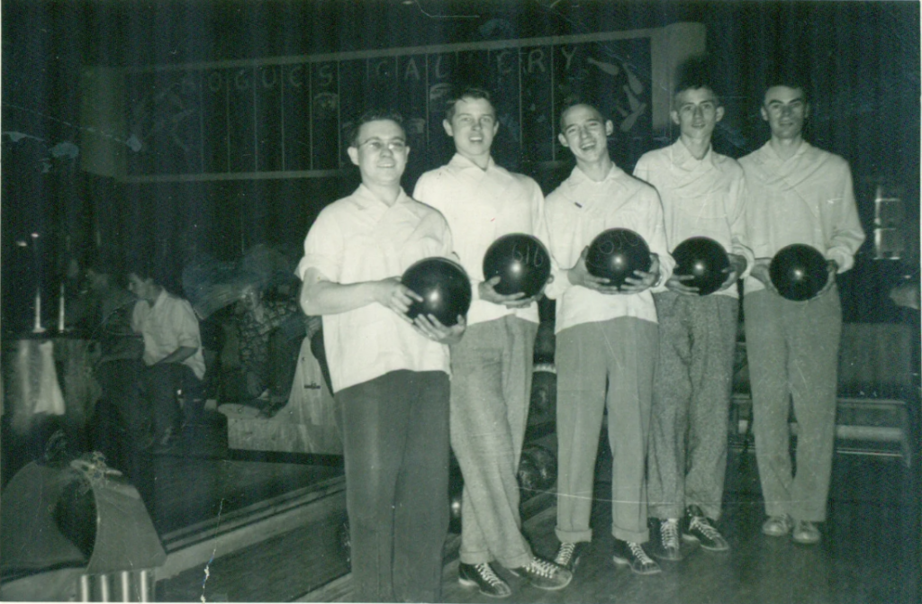 1950s vintage photo: 1950s Bowling team of young men all smiles ready to get their game on! 