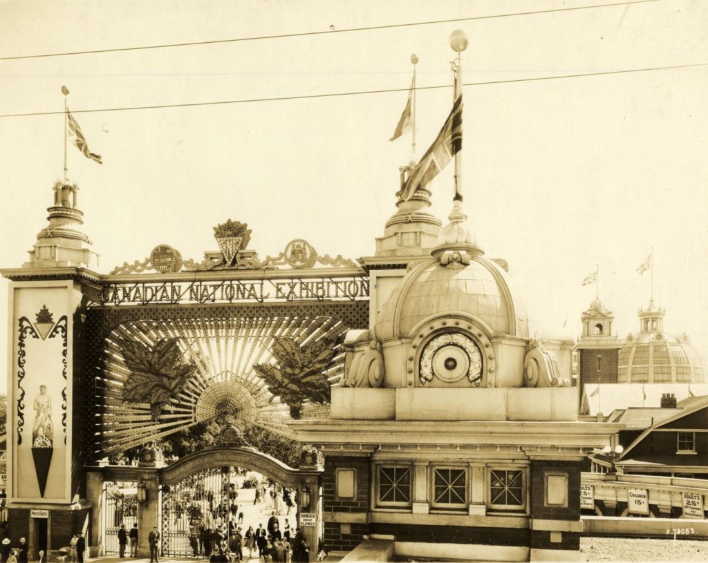 1920s vintage photo of the Canadian National Exhibition Dufferin St. Gate