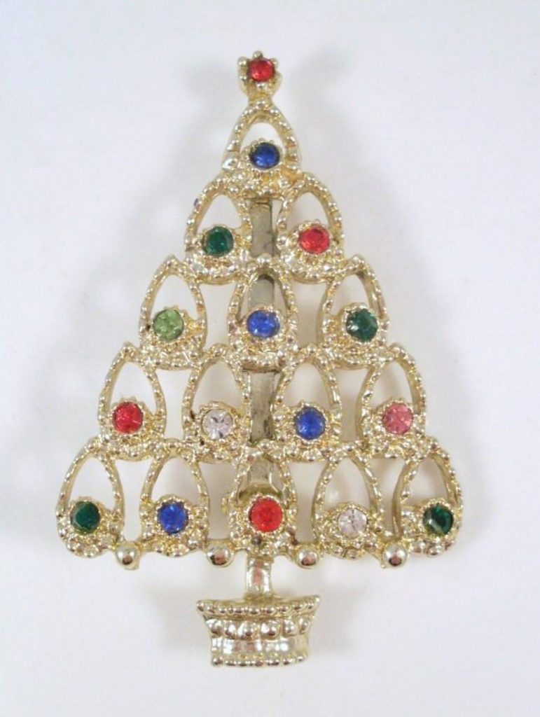 1950s Vintage Christmas Tree Brooch==> See more Vintage Christmas Brooches & Corsages: The Ultimate Festive Accessories at the Vintage Inn Blog.